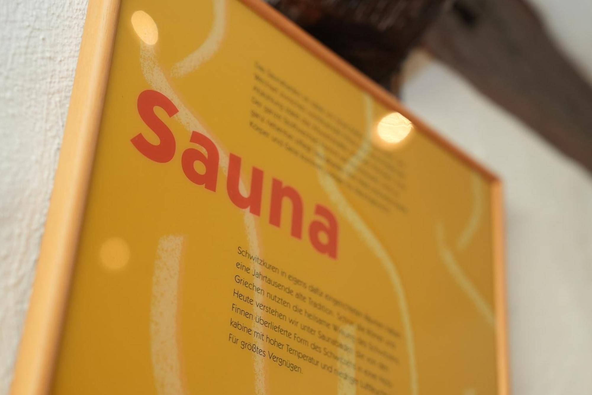 Uno Hotel Posthof ザールルイ エクステリア 写真