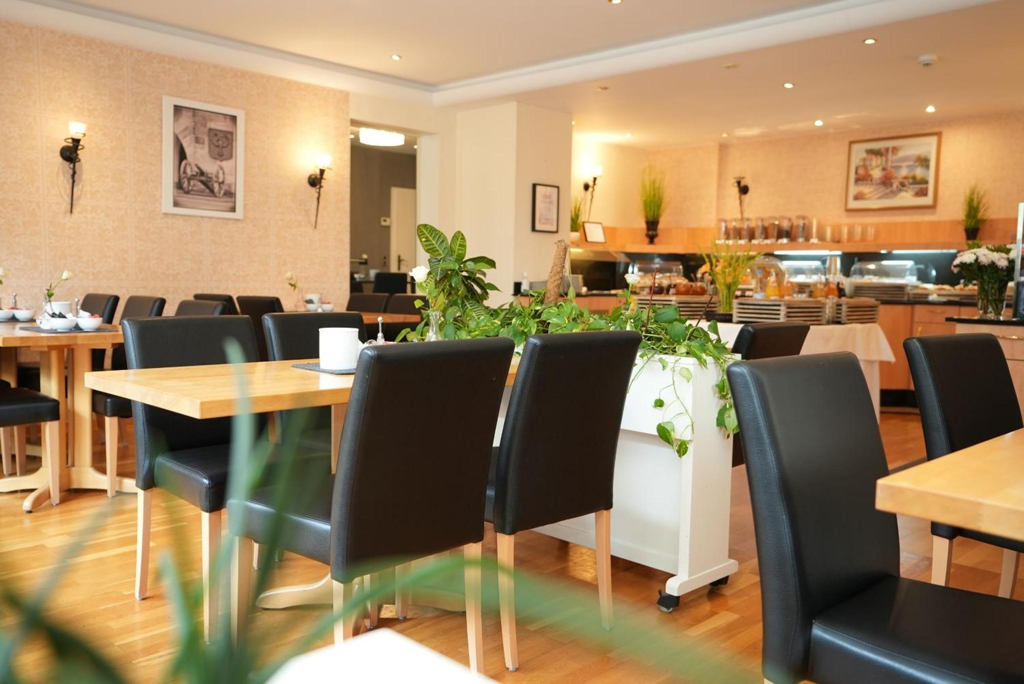 Uno Hotel Posthof ザールルイ エクステリア 写真